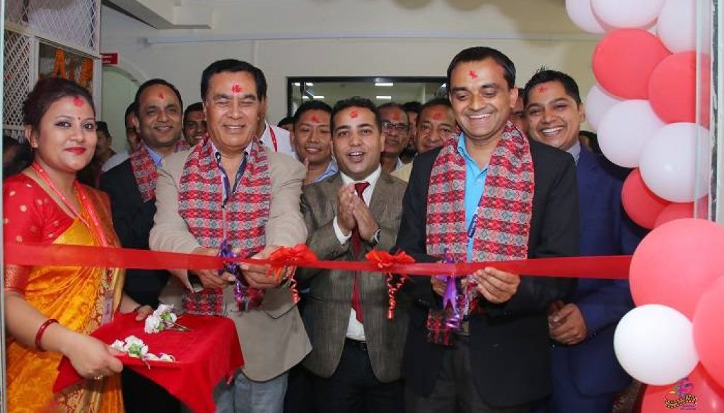 20190512082303_sunrise-bank