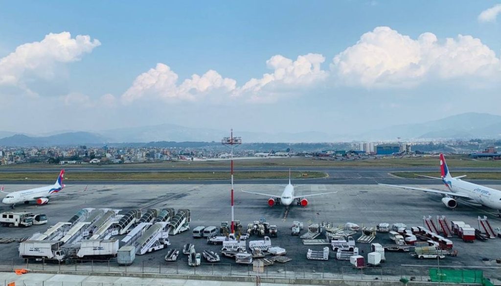 20210701103125_Airport-flight