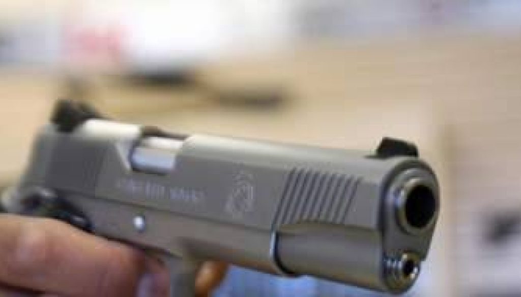 20220513062015_gun