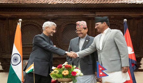 Indian-F.M-in-Nepal_photo-Sujan-Gurung_AB_0925-original-thumb