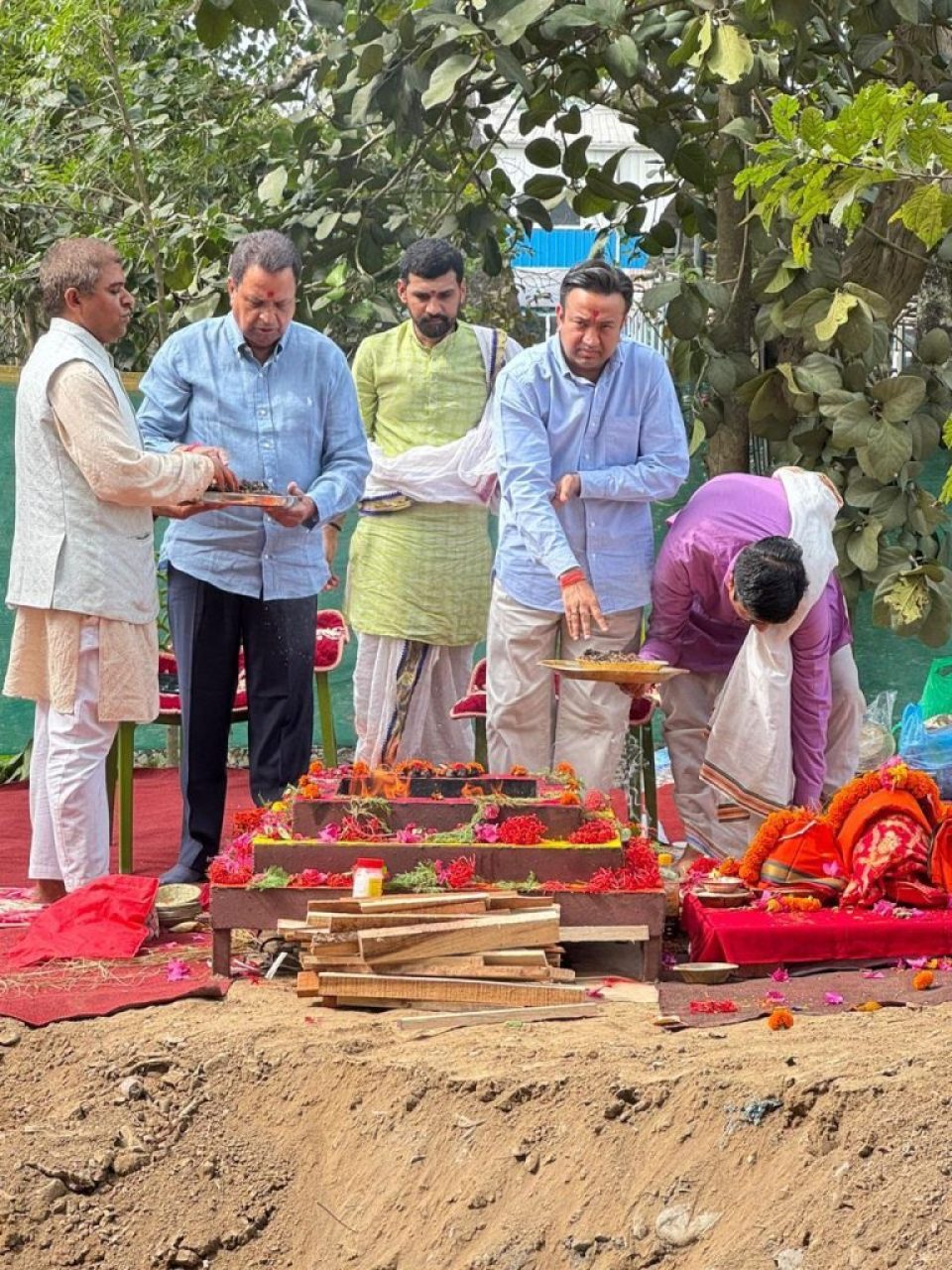 WhatsApp Image 2025-10-29 at 14.42.01_c7004c02 WhatsApp Image 2025-10-29 at 14.42.01_c7004c02