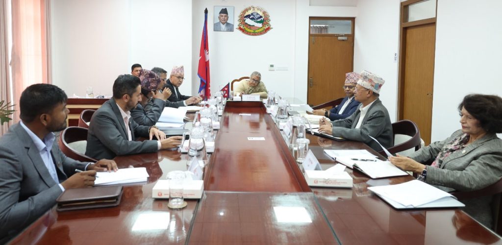 Cabinet-baithak-2-1024x500