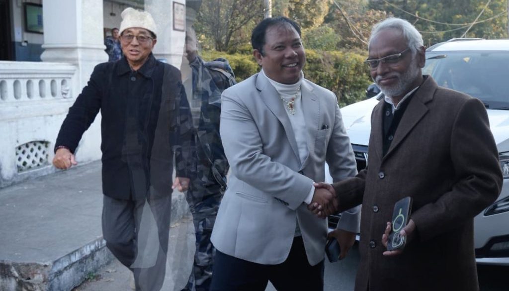 Rajendra-mahato-ashok-rai-resham-chaudhary-1