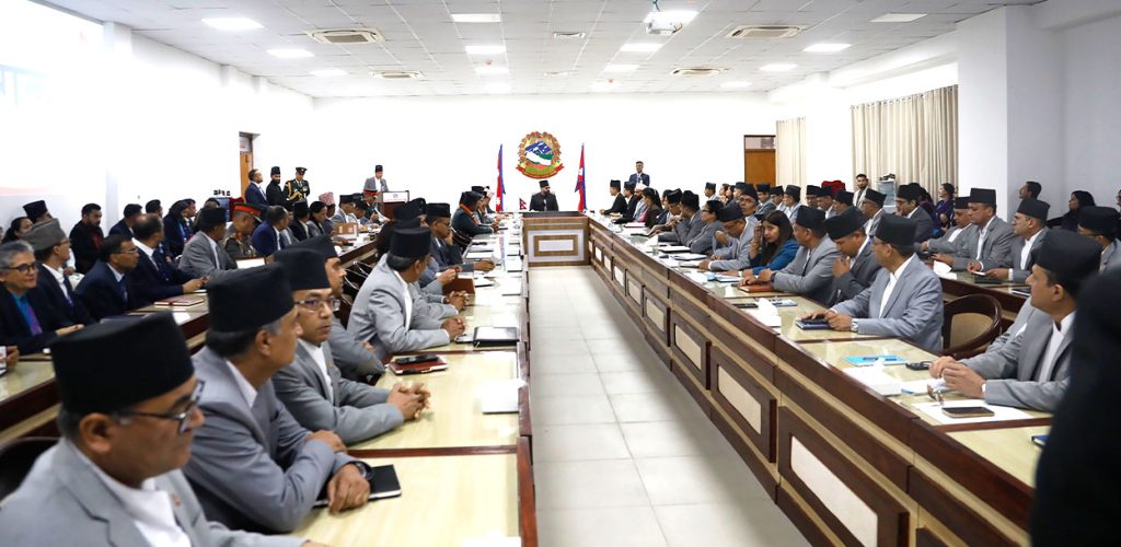 Balen-with-karmachari-1024x500