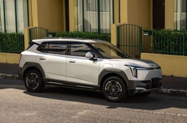 Dongfeng-Nammi-06-side.jpg