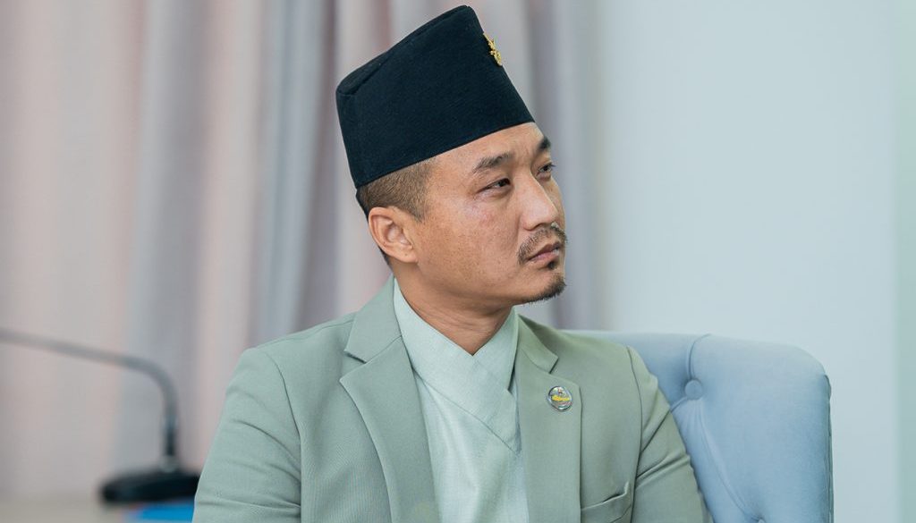Sudan-Gurung-4-1024x646